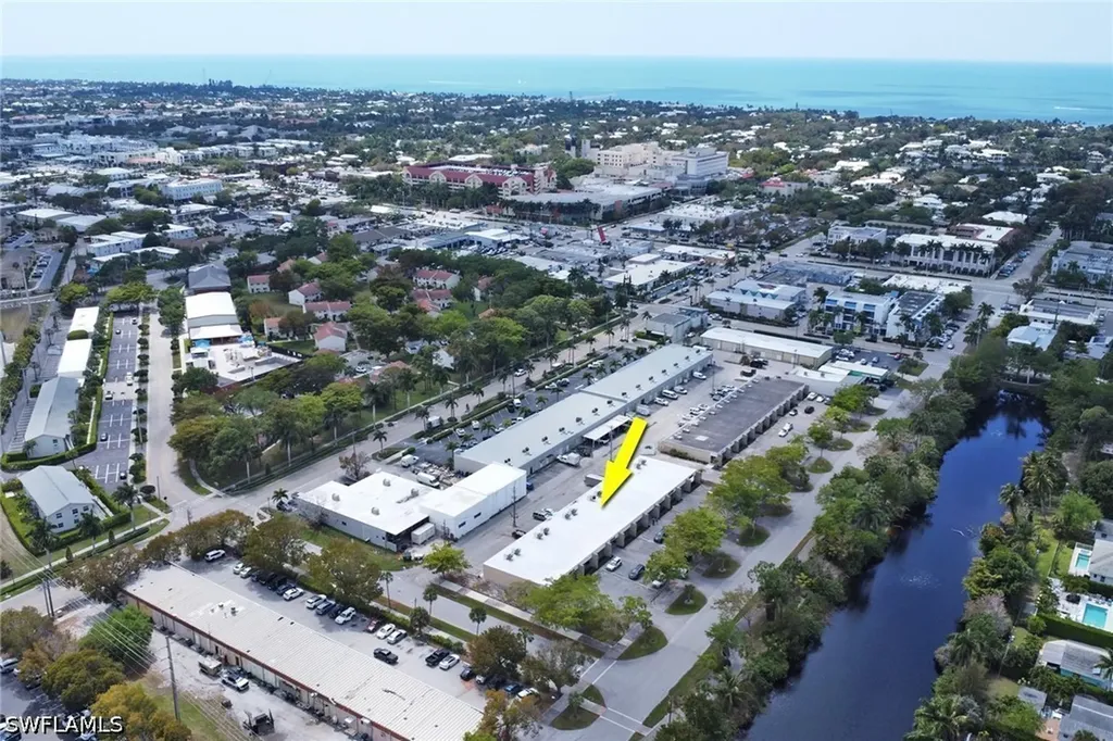 1078, 1080, 1082 6th Avenue N Naples FL 34102