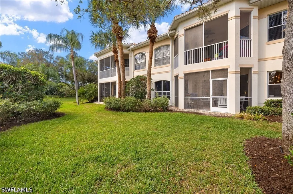 9050 Las Maderas Drive Bonita Springs FL 34135