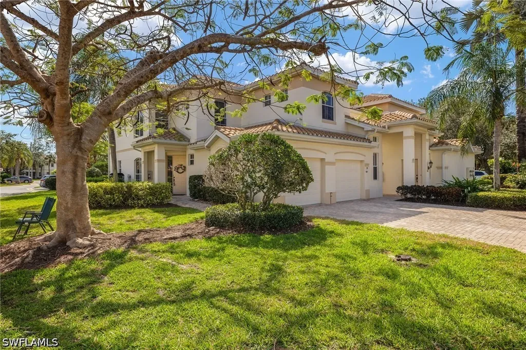 9050 Las Maderas Drive Bonita Springs FL 34135