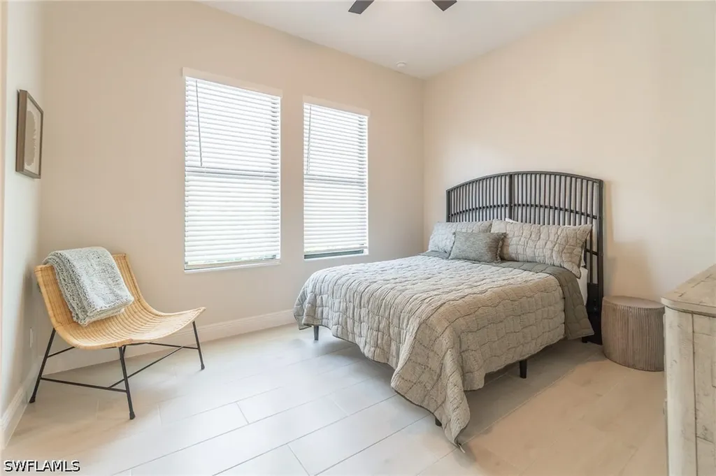 822 105th Avenue N Naples FL 34108