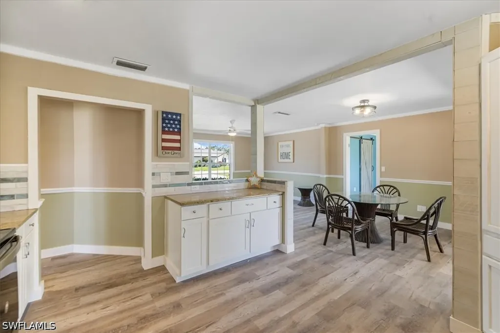 4216 SE 1st Court Cape Coral FL 33904