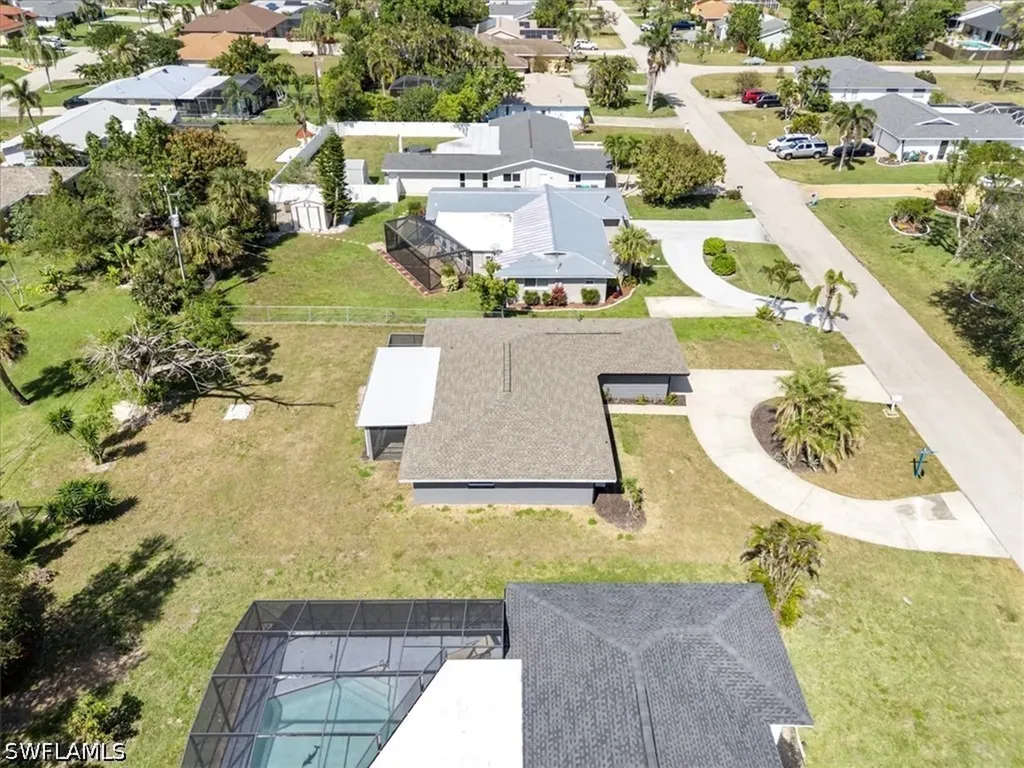 4216 SE 1st Court Cape Coral FL 33904