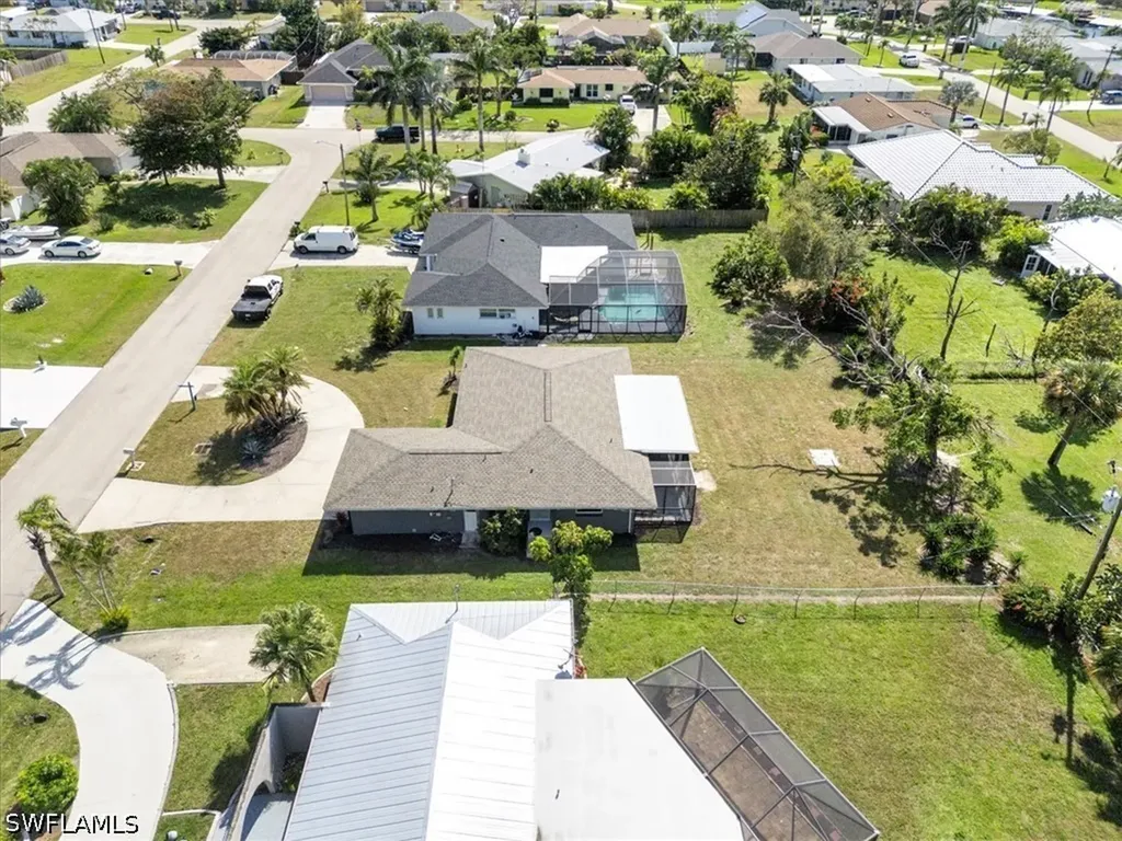 4216 SE 1st Court Cape Coral FL 33904