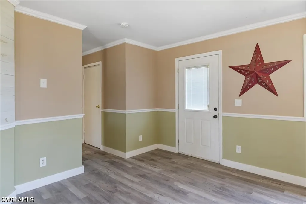 4216 SE 1st Court Cape Coral FL 33904