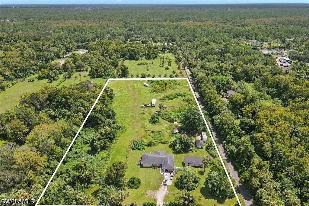 2120 Rock Road Naples FL 34120