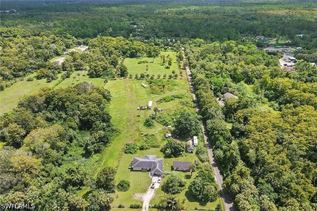 2120 Rock Road Naples FL 34120