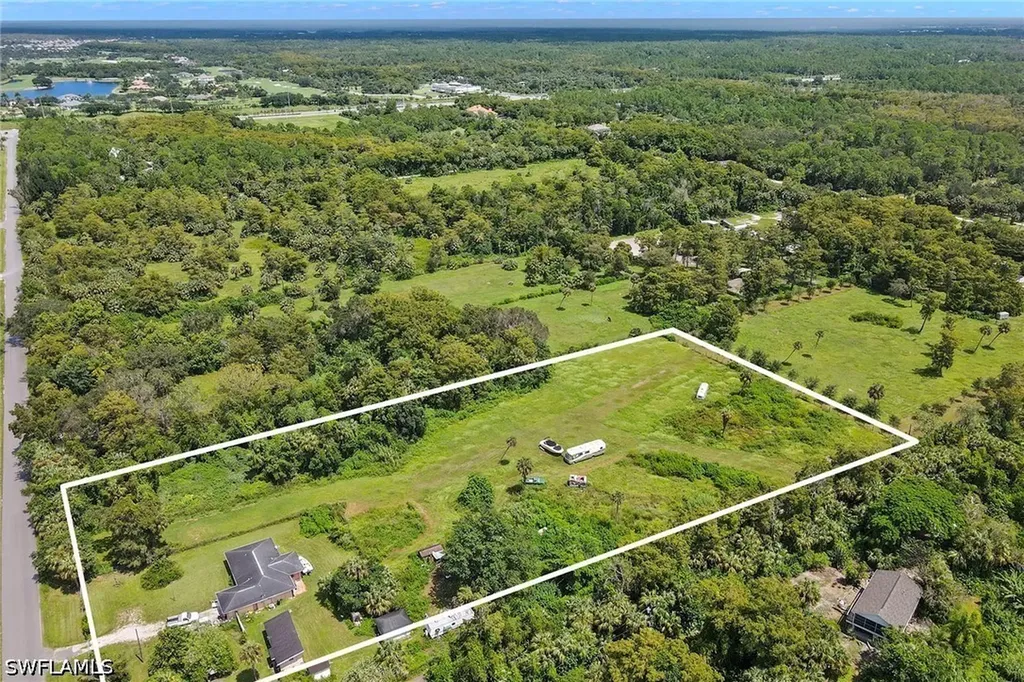 2120 Rock Road Naples FL 34120