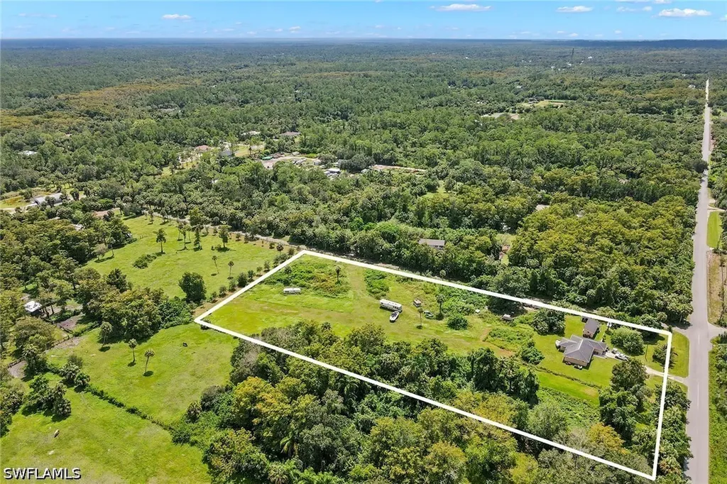 2120 Rock Road Naples FL 34120