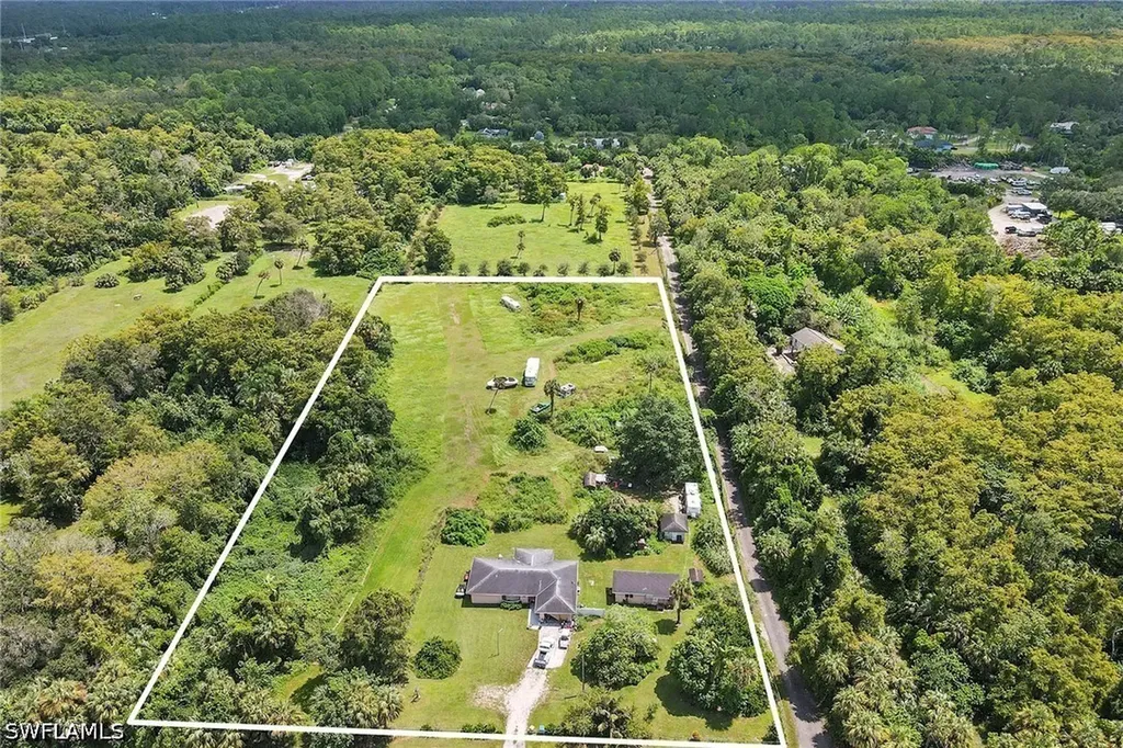 2120 Rock Road Naples FL 34120