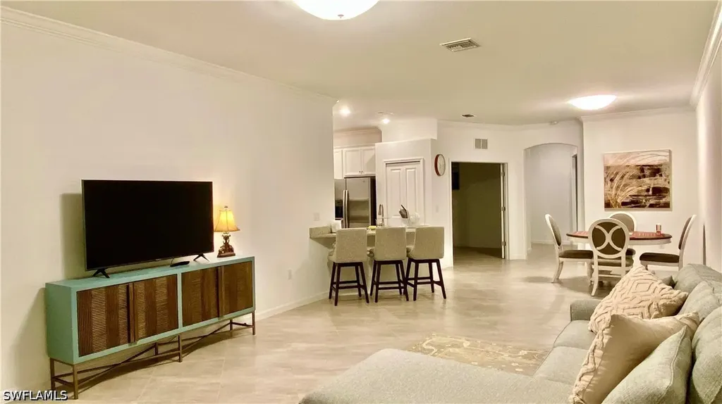 2066 Tamarron Lane Naples FL 34120