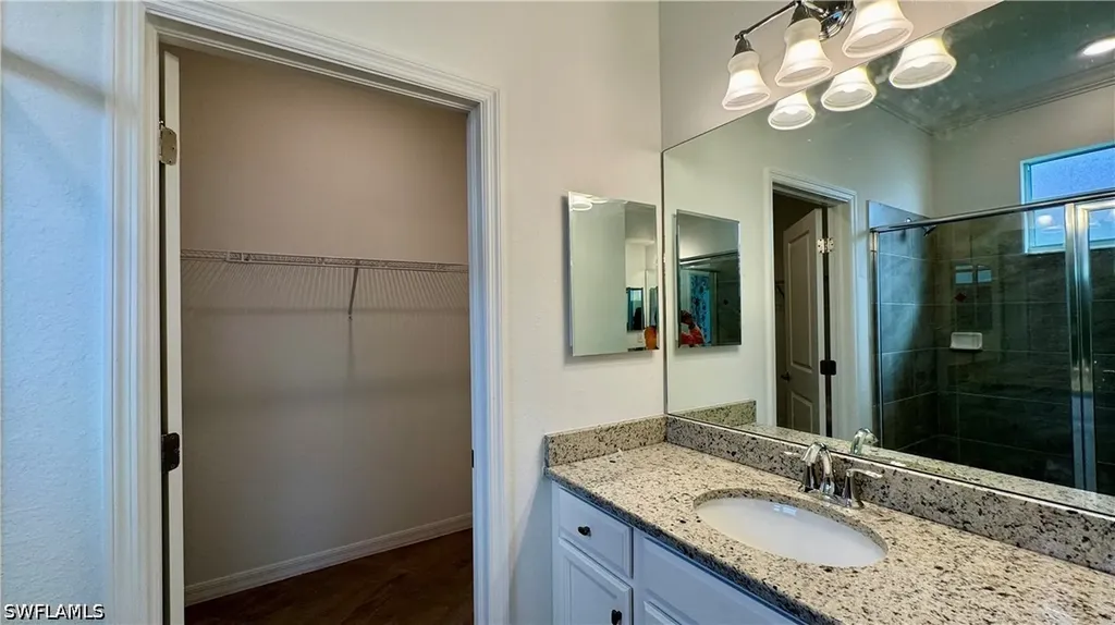 2066 Tamarron Lane Naples FL 34120