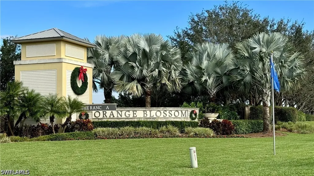 2066 Tamarron Lane Naples FL 34120
