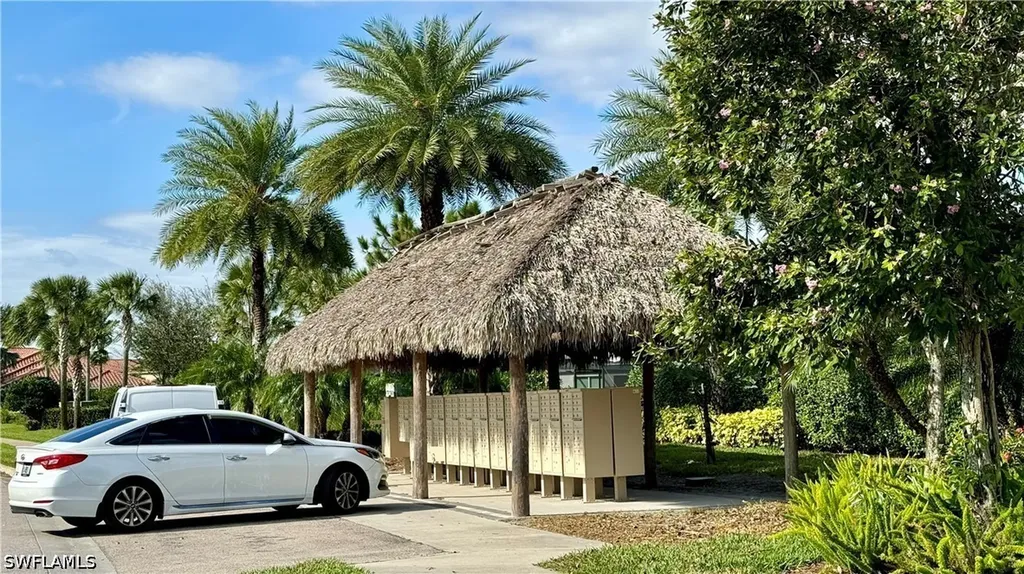 2066 Tamarron Lane Naples FL 34120