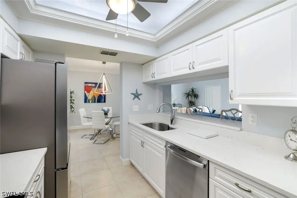 5801 Glencove Drive Naples FL 34108