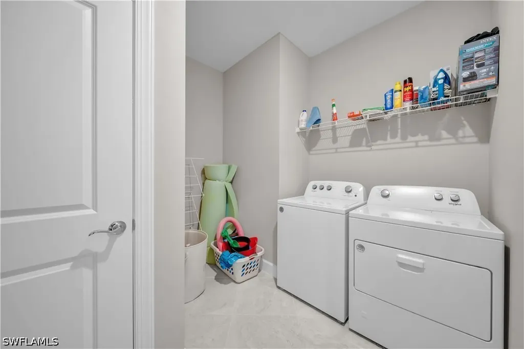 19649 Aqua View Lane Fort Myers FL 33913