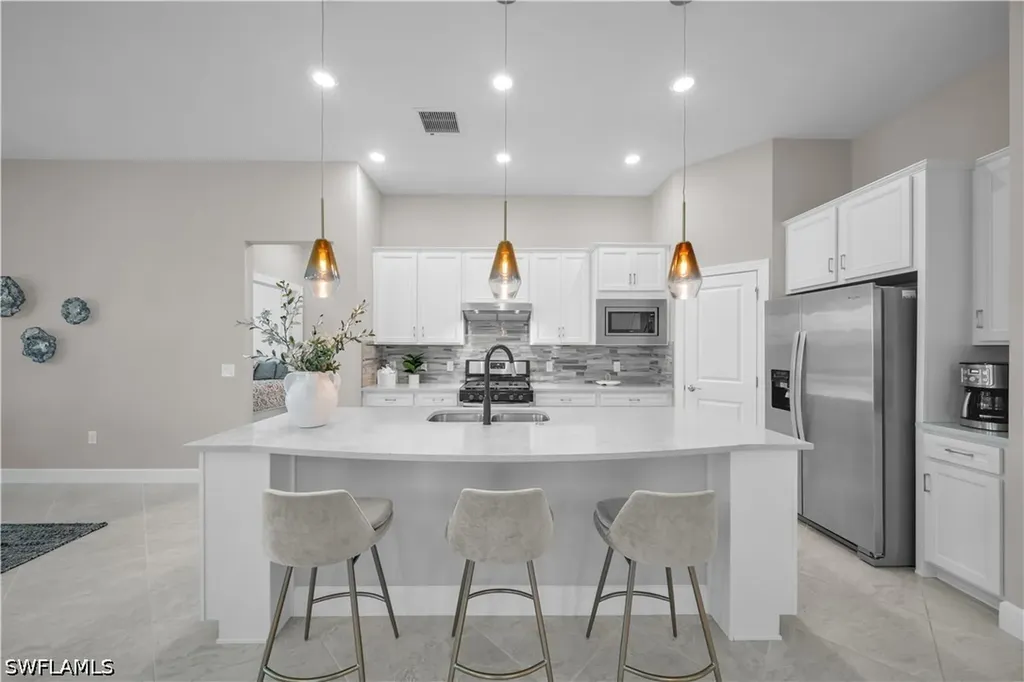 19649 Aqua View Lane Fort Myers FL 33913