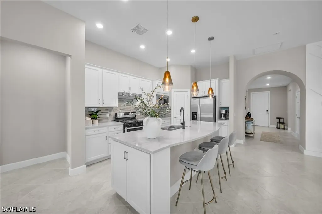 19649 Aqua View Lane Fort Myers FL 33913