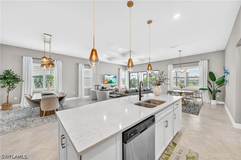 19649 Aqua View Lane Fort Myers FL 33913