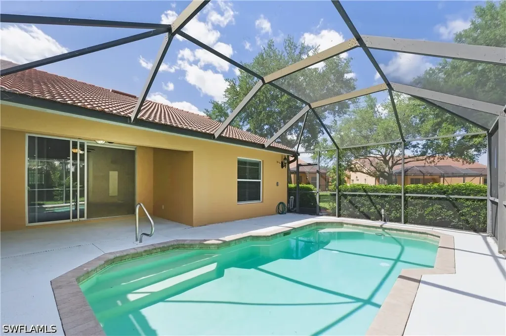 15501 Cortona Way Naples FL 34120