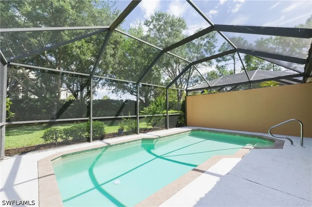 15501 Cortona Way Naples FL 34120