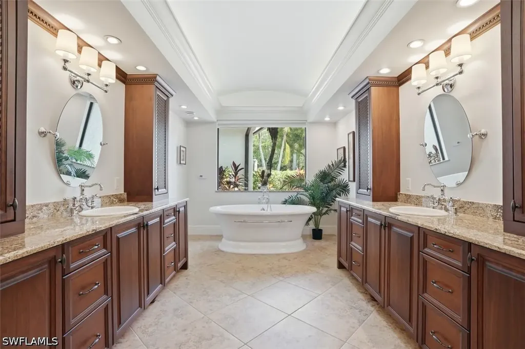 3027 Mona Lisa Boulevard Naples FL 34119