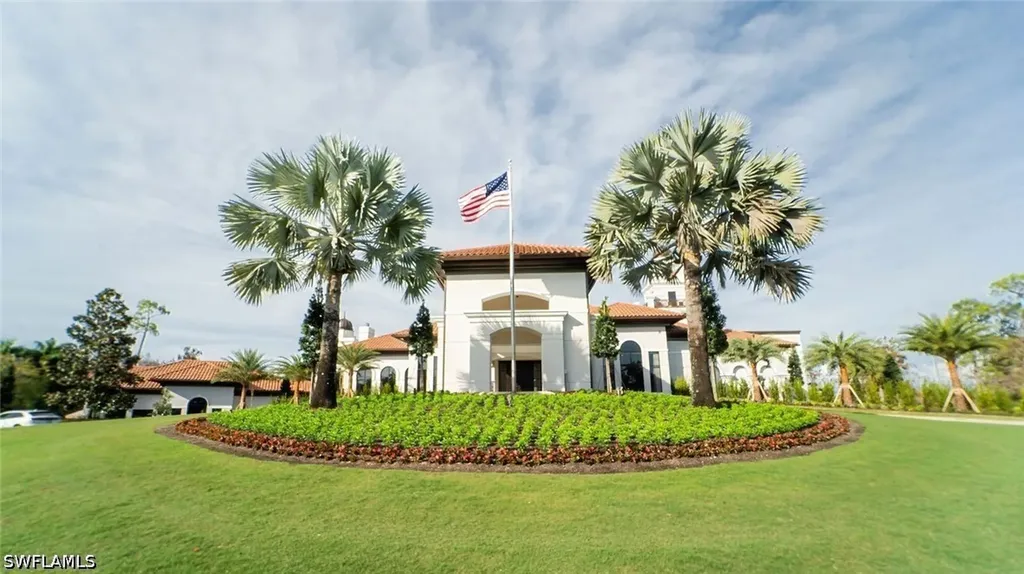 3027 Mona Lisa Boulevard Naples FL 34119