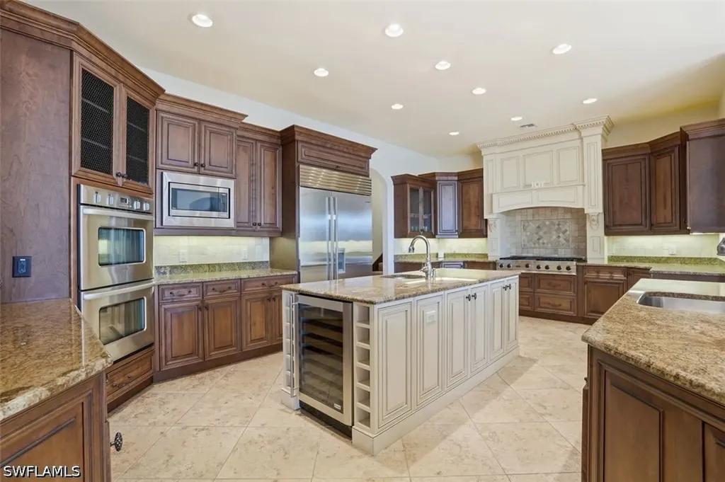3027 Mona Lisa Boulevard Naples FL 34119