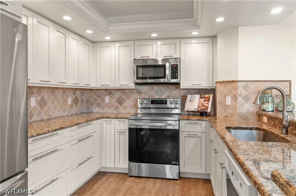 28012 Cavendish Court Bonita Springs FL 34135