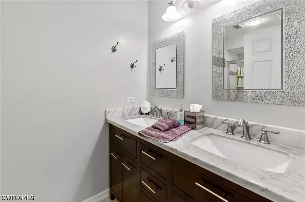28012 Cavendish Court Bonita Springs FL 34135