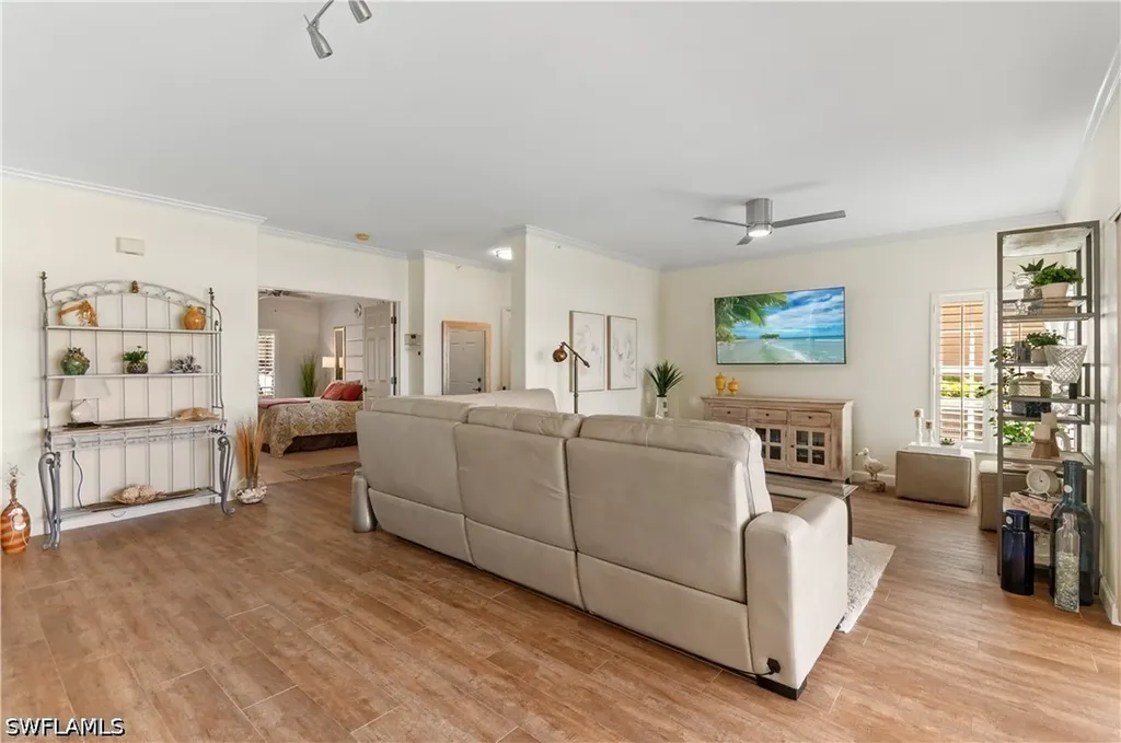 28012 Cavendish Court Bonita Springs FL 34135
