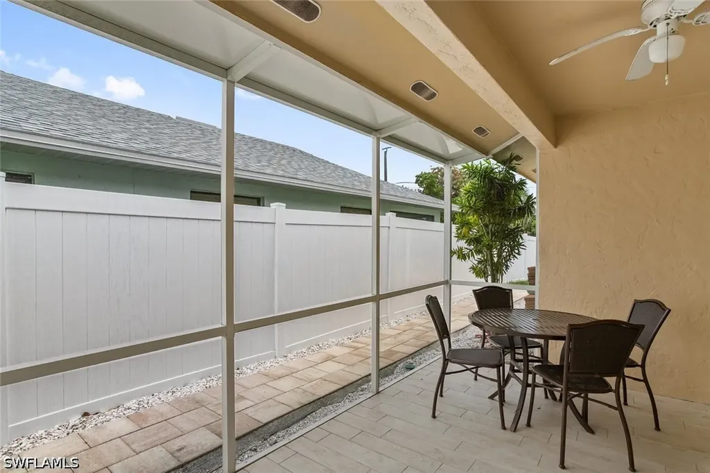 534 96th Avenue N Naples FL 34108