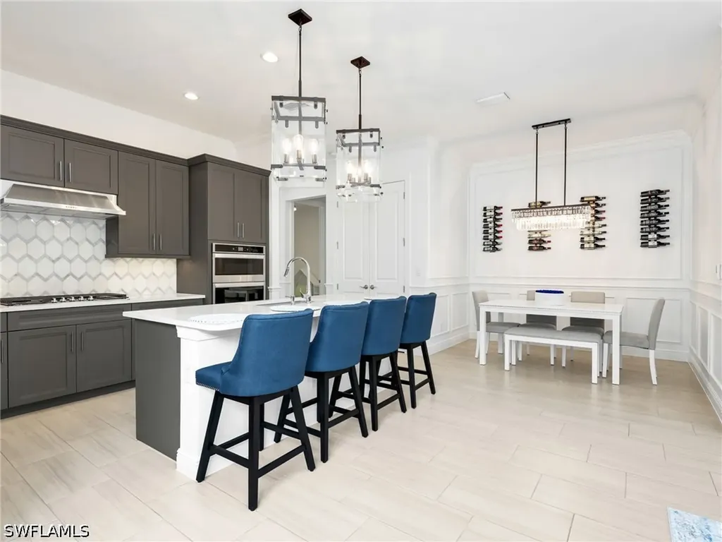 9052 Saint Lucia Drive Naples FL 34114