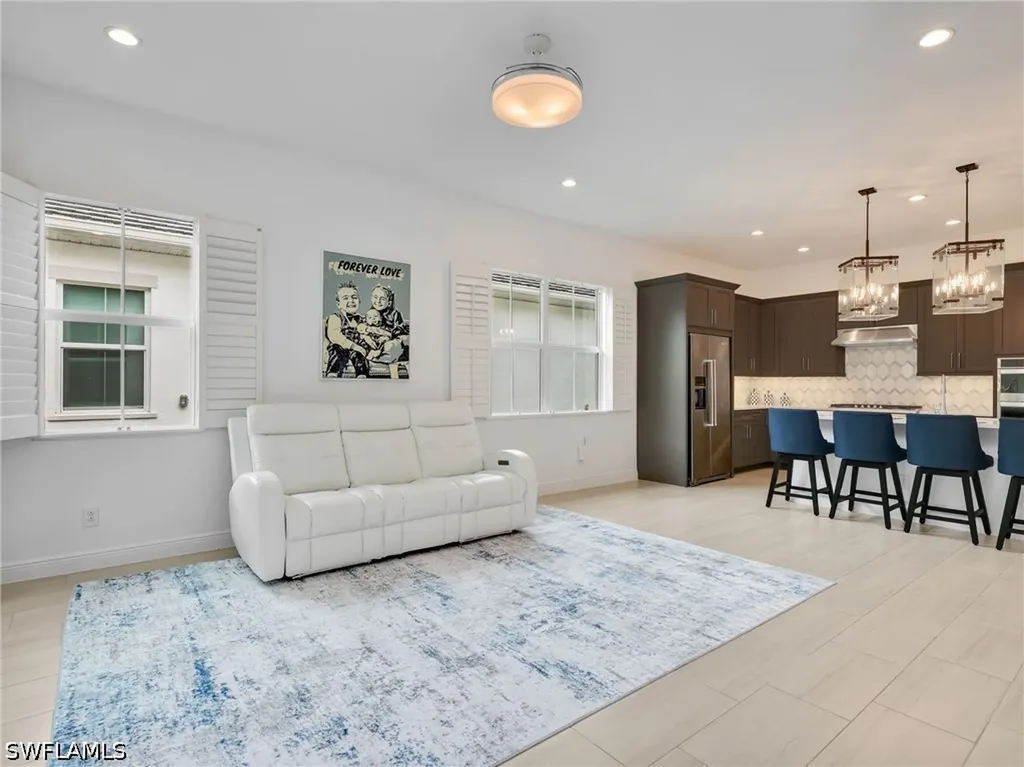 9052 Saint Lucia Drive Naples FL 34114