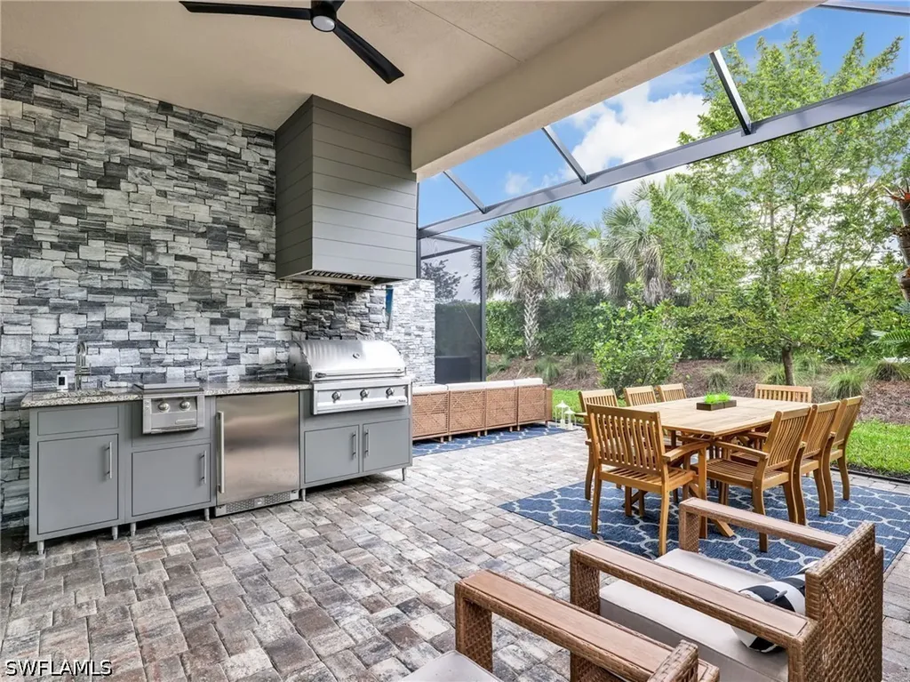 9052 Saint Lucia Drive Naples FL 34114
