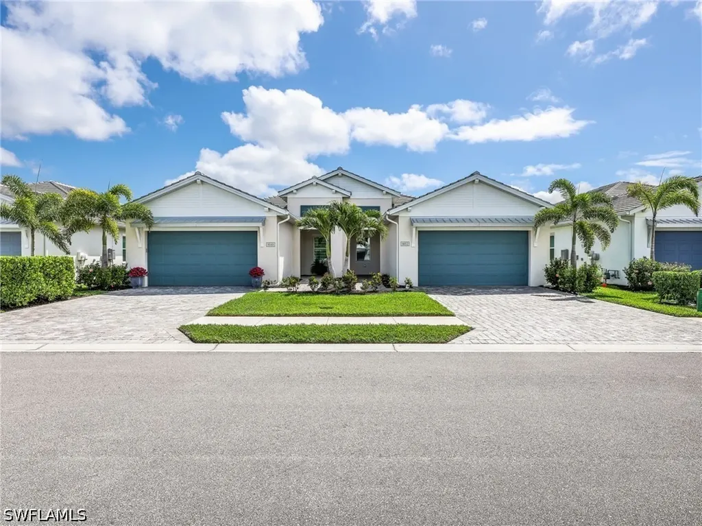 9052 Saint Lucia Drive Naples FL 34114
