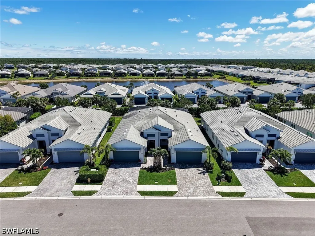 9052 Saint Lucia Drive Naples FL 34114