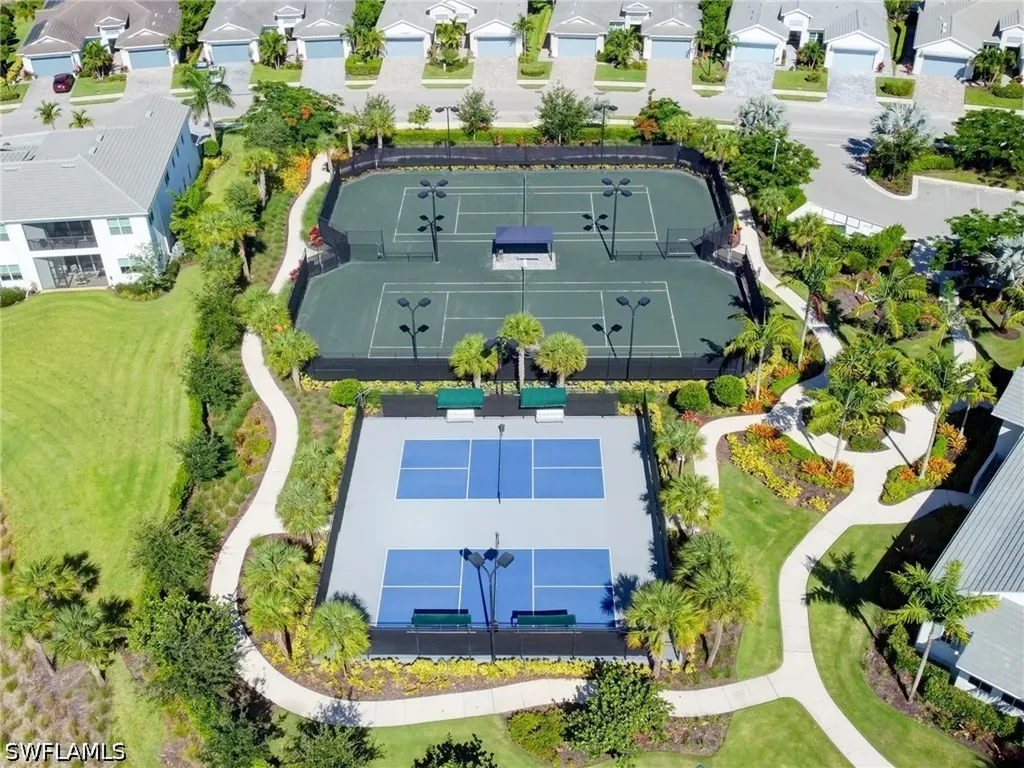 9052 Saint Lucia Drive Naples FL 34114