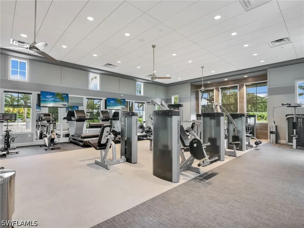 9052 Saint Lucia Drive Naples FL 34114