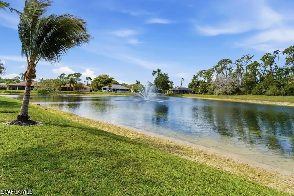 19184 Pine Run Lane Fort Myers FL 33967