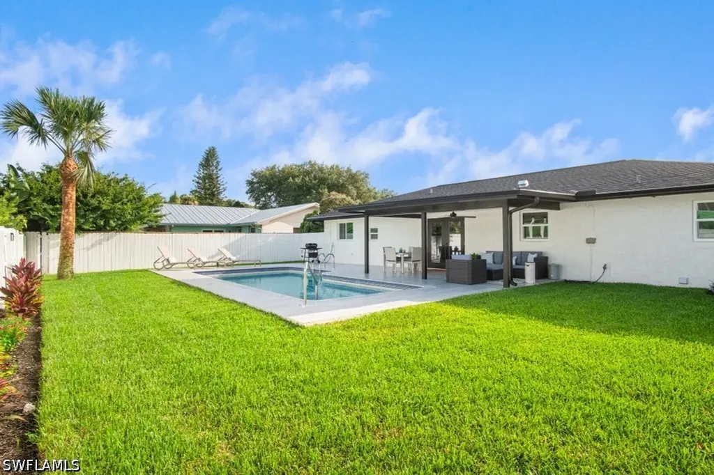 3420 Balboa Circle W Naples FL 34105