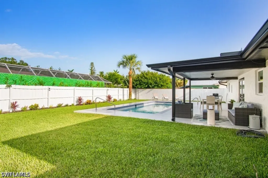 3420 Balboa Circle W Naples FL 34105