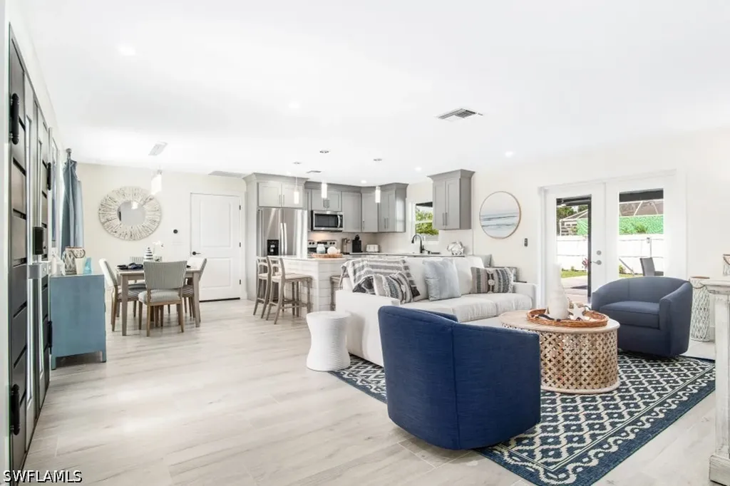 3420 Balboa Circle W Naples FL 34105