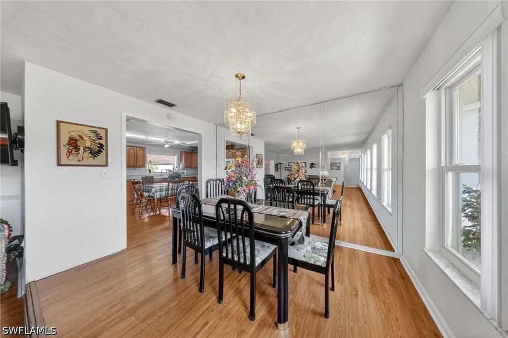 443 Castle Drive Naples FL 34119