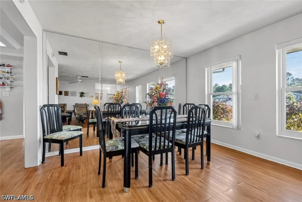 443 Castle Drive Naples FL 34119