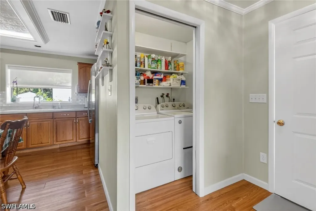 443 Castle Drive Naples FL 34119