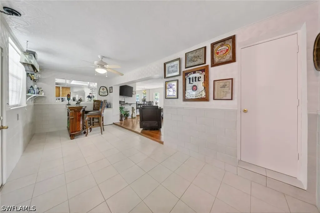 443 Castle Drive Naples FL 34119