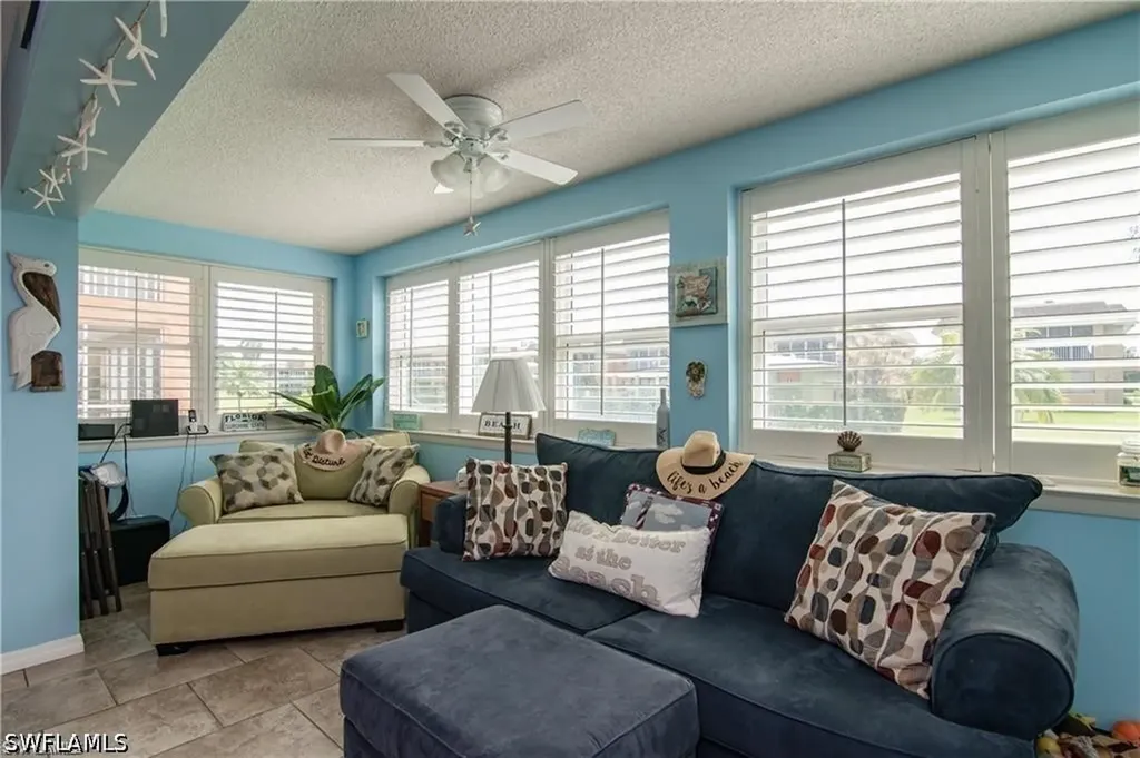 1400 Pompei Lane Naples FL 34103