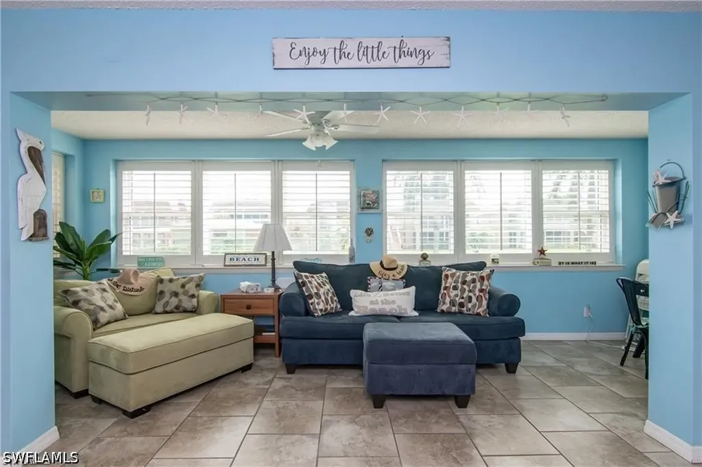 1400 Pompei Lane Naples FL 34103
