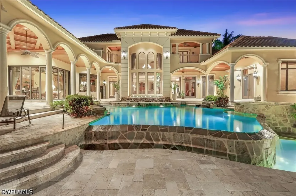 580 S Heathwood Drive Marco Island FL 34145