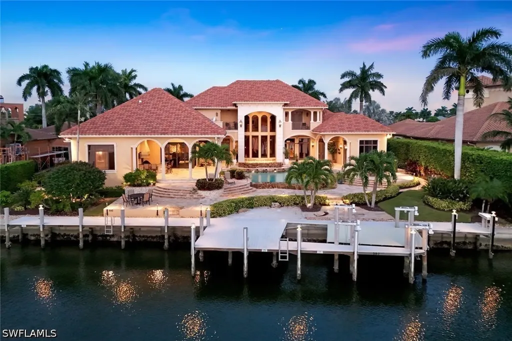 580 S Heathwood Drive Marco Island FL 34145